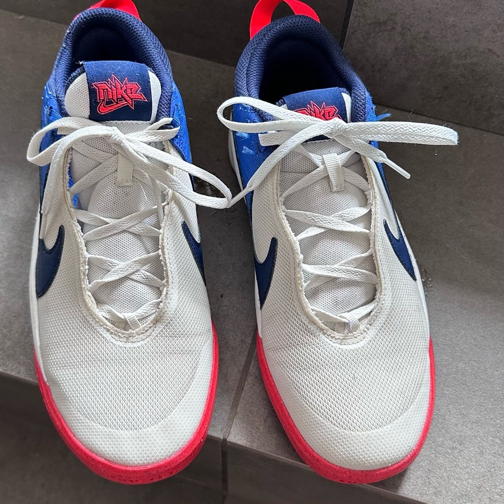 Nike Kids White and Blue Sneakers with Red Accents